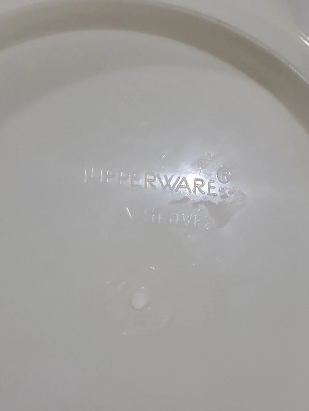 Tupperware sturdy classic